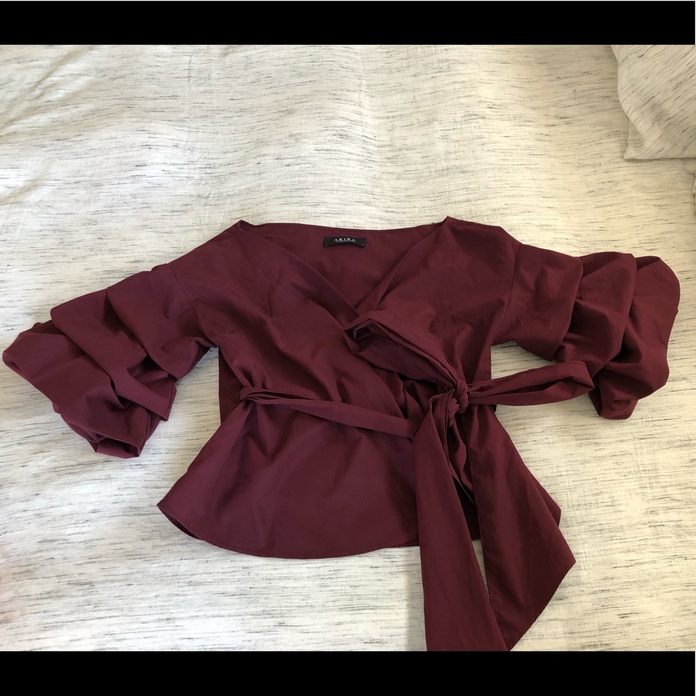 NWOT 24 HR SALE 😍AKIRA Crop top wrap - Picture 4 of 7